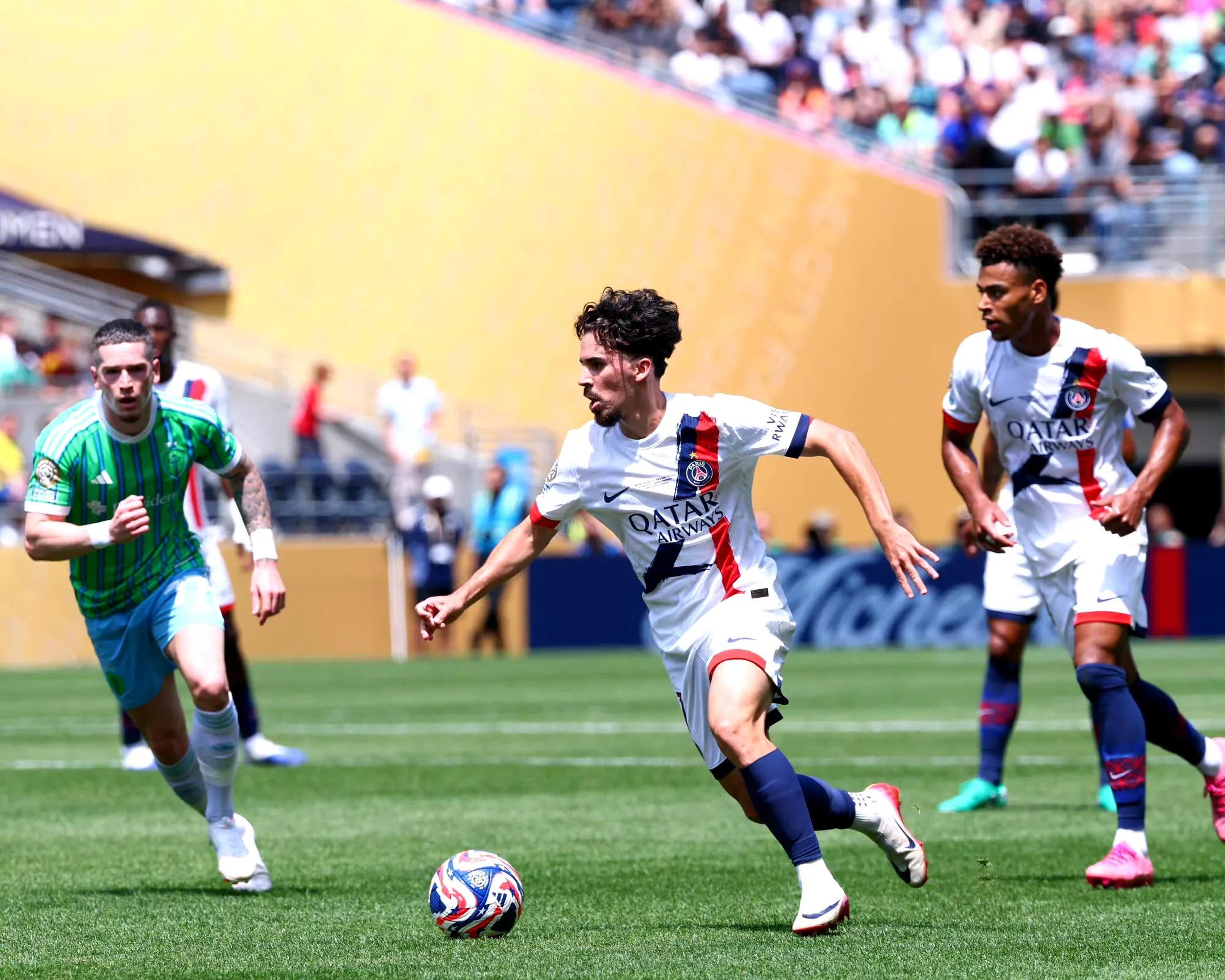 马赛客场击败对手,保持连胜 马赛客场击败对手,保持连胜