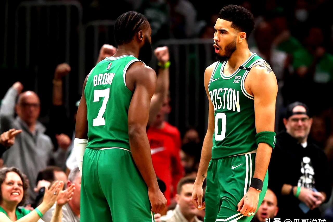 步行者客场击败凯尔特人,豪取胜利 步行者客场击败凯尔特人,豪取胜利